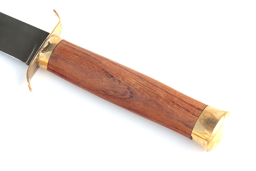 нож из дамасской стали